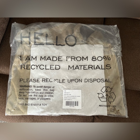 NWT FREE PEOPLE Bobbi Slouch Suede Tote | Sand MSRP $98 - Picture 8 of 11